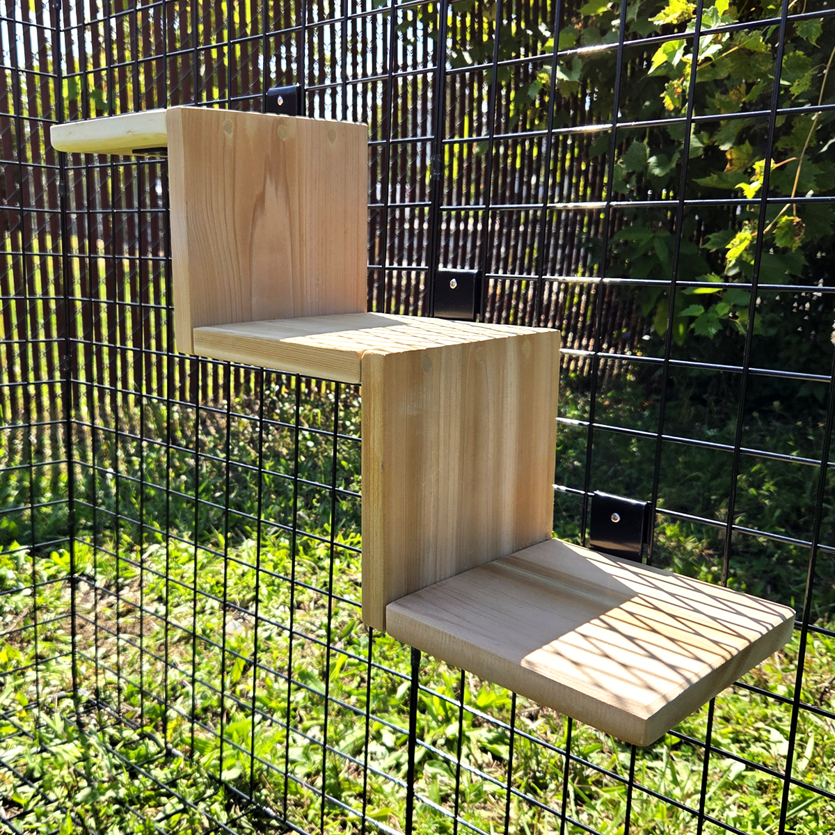 Staircase: Cedar Three Step Kit For Catios