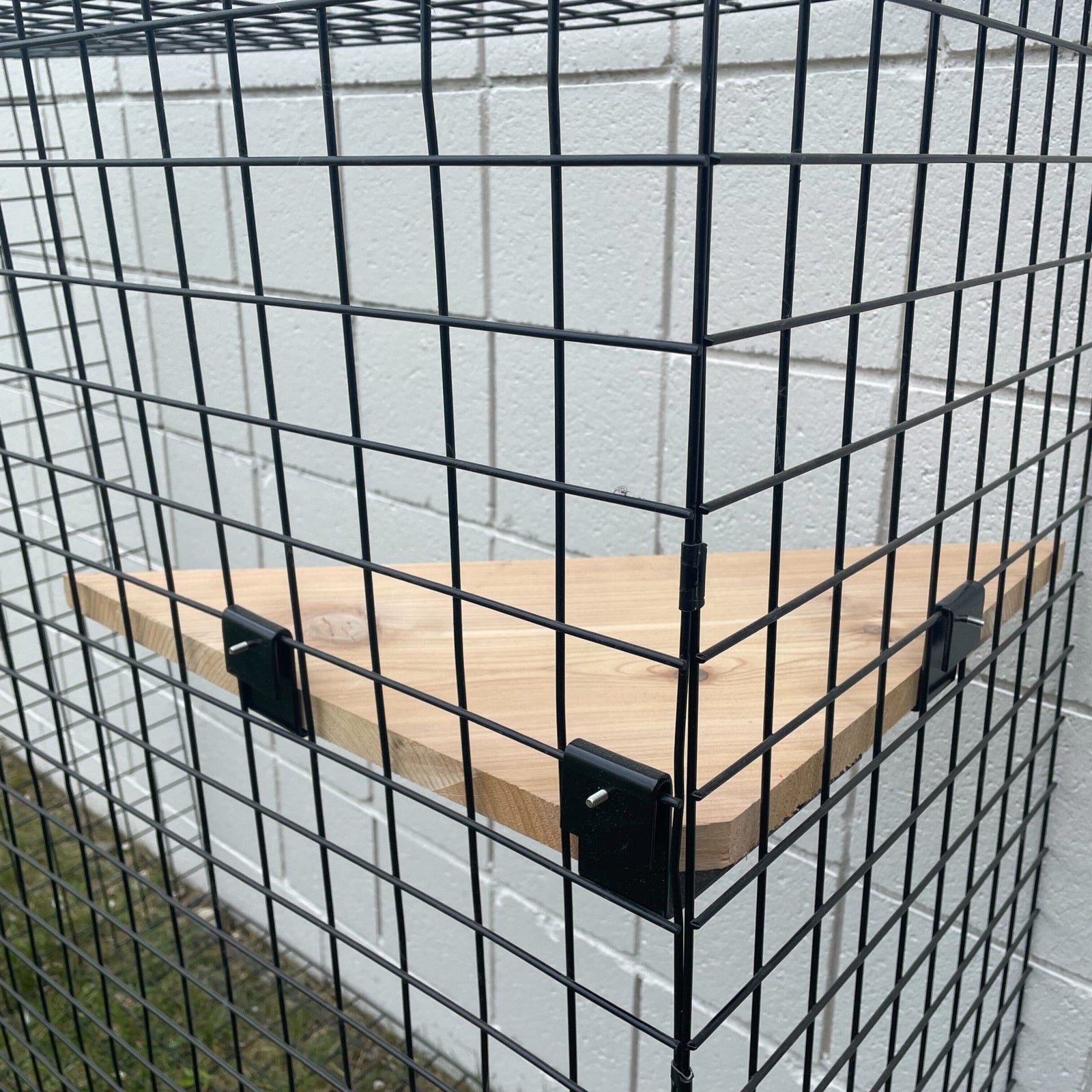 Catio Corner Shelf - Habitat Haven